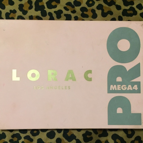 Lorac Mega Pro 4 - Picture 1 of 2